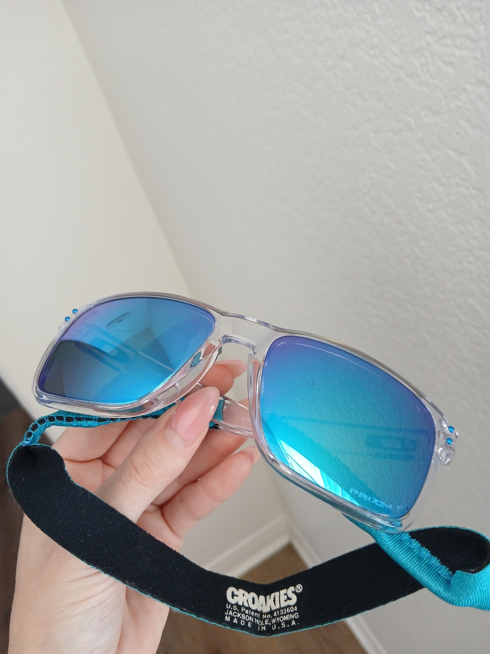 Oakley Holbrook Sunglasses Style -  OO9417 Clear Frame Prizm Sapphire Polarized
